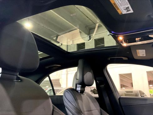 Used 2025 Mercedes-Benz C 300 4MATIC Sedan image 14