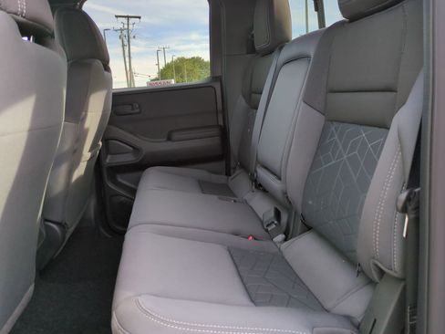 New 2026 Nissan Frontier SV image 14