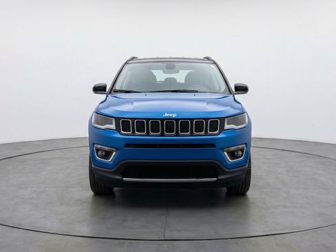 Used 2025 Jeep Compass Limited AWD/4WD image 2