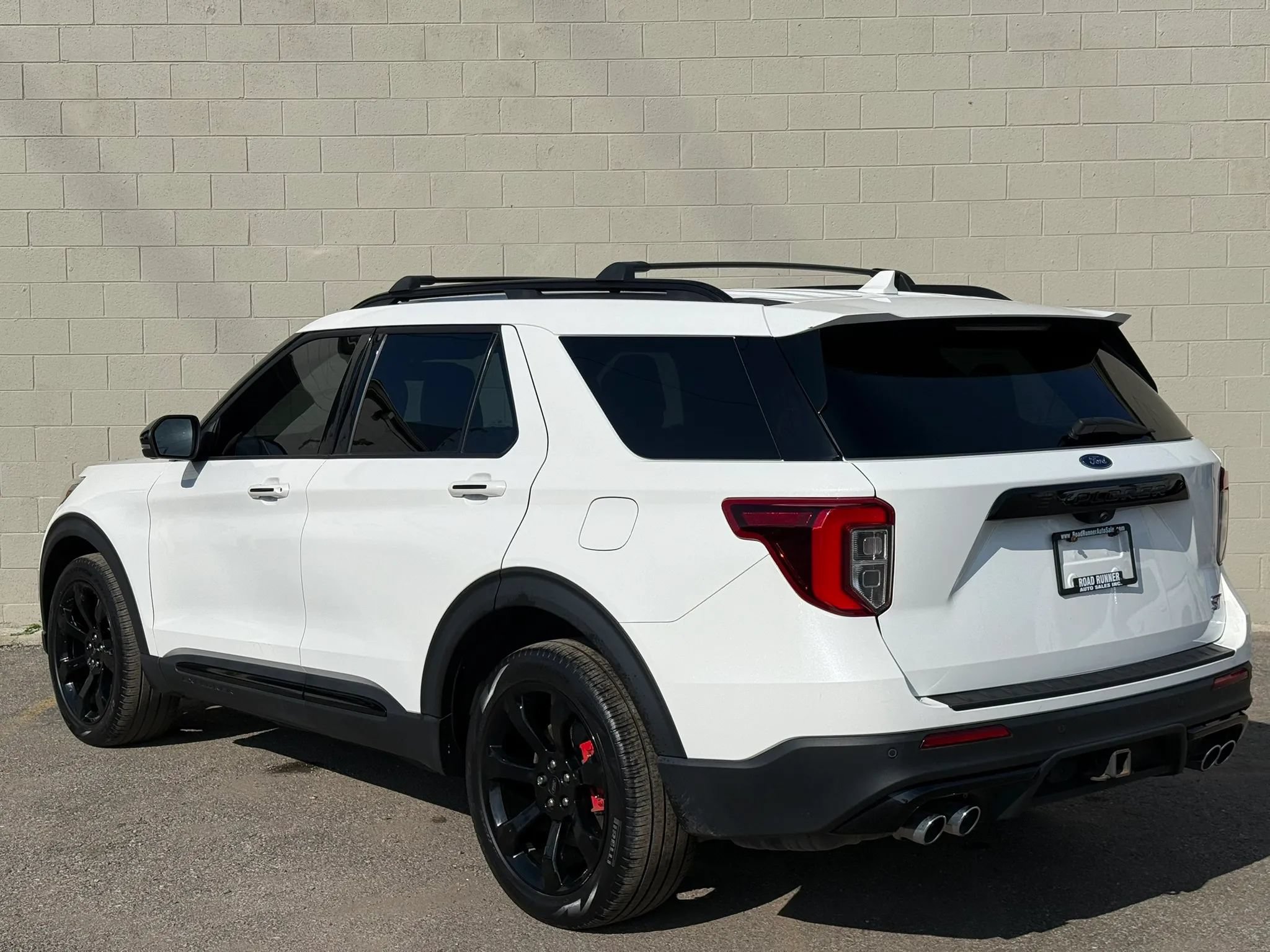 Used 2022 Ford Explorer ST w/ Equipment Group 401A AWD/4WD image 6
