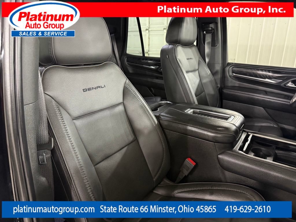 Used 2021 GMC Yukon Denali w/ Denali Premium Package AWD/4WD image 44