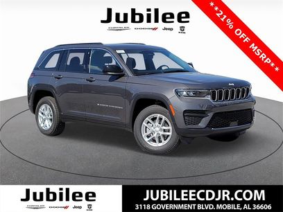 New 2025 Jeep Grand Cherokee Laredo X w/ Luxury Tech Group I