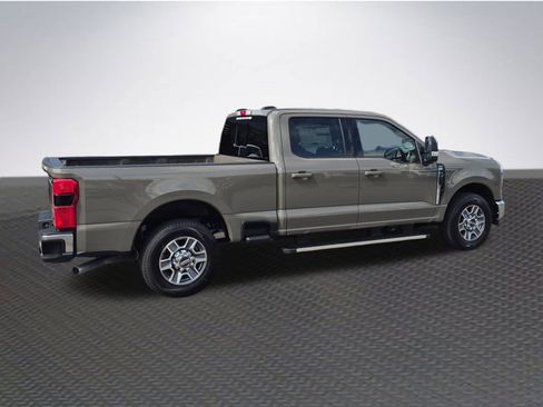 New 2026 Ford F250 Lariat image 4