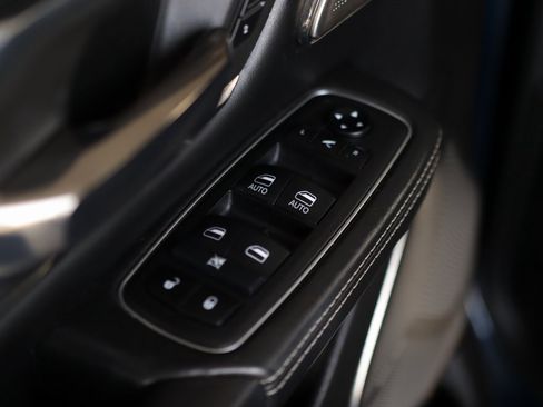 Used 2019 RAM 1500 Limited image 29