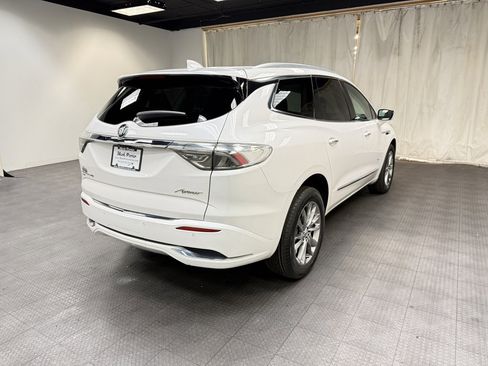 Used 2024 Buick Enclave Avenir w/ Avenir Technology Package image 7