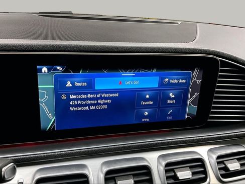 Used 2024 Mercedes-Benz GLE 450e 4MATIC image 29