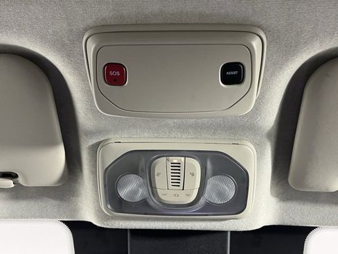 Used 2023 RAM ProMaster 2500 image 21