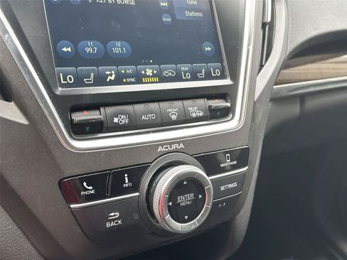 Used 2018 Acura MDX SH-AWD image 17