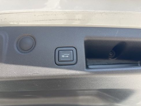 Certified 2024 Chevrolet Equinox LT image 12