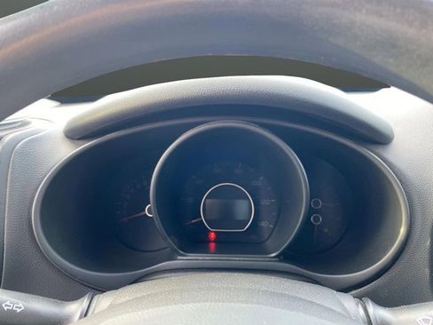 Used 2018 Kia Soul image 14