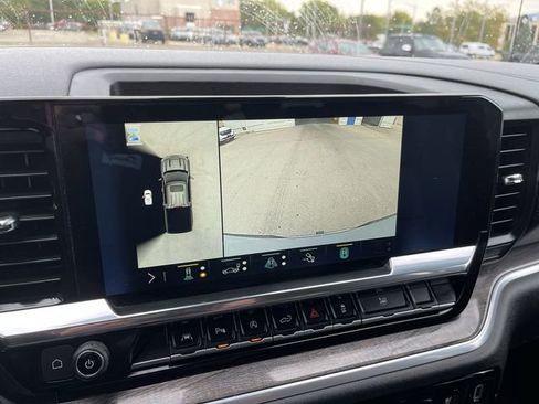 Used 2022 Chevrolet Silverado 1500 LTZ w/ Max Trailering Package image 20