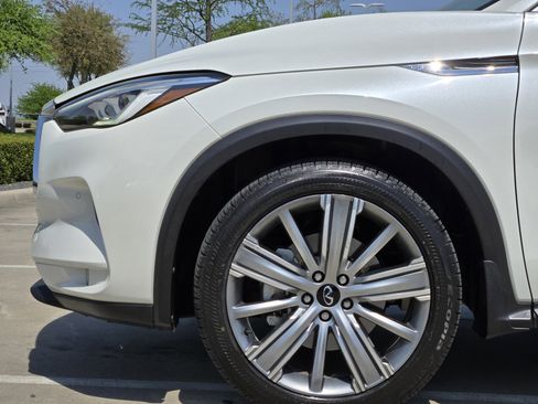 Used 2021 INFINITI QX50 Sensory image 14