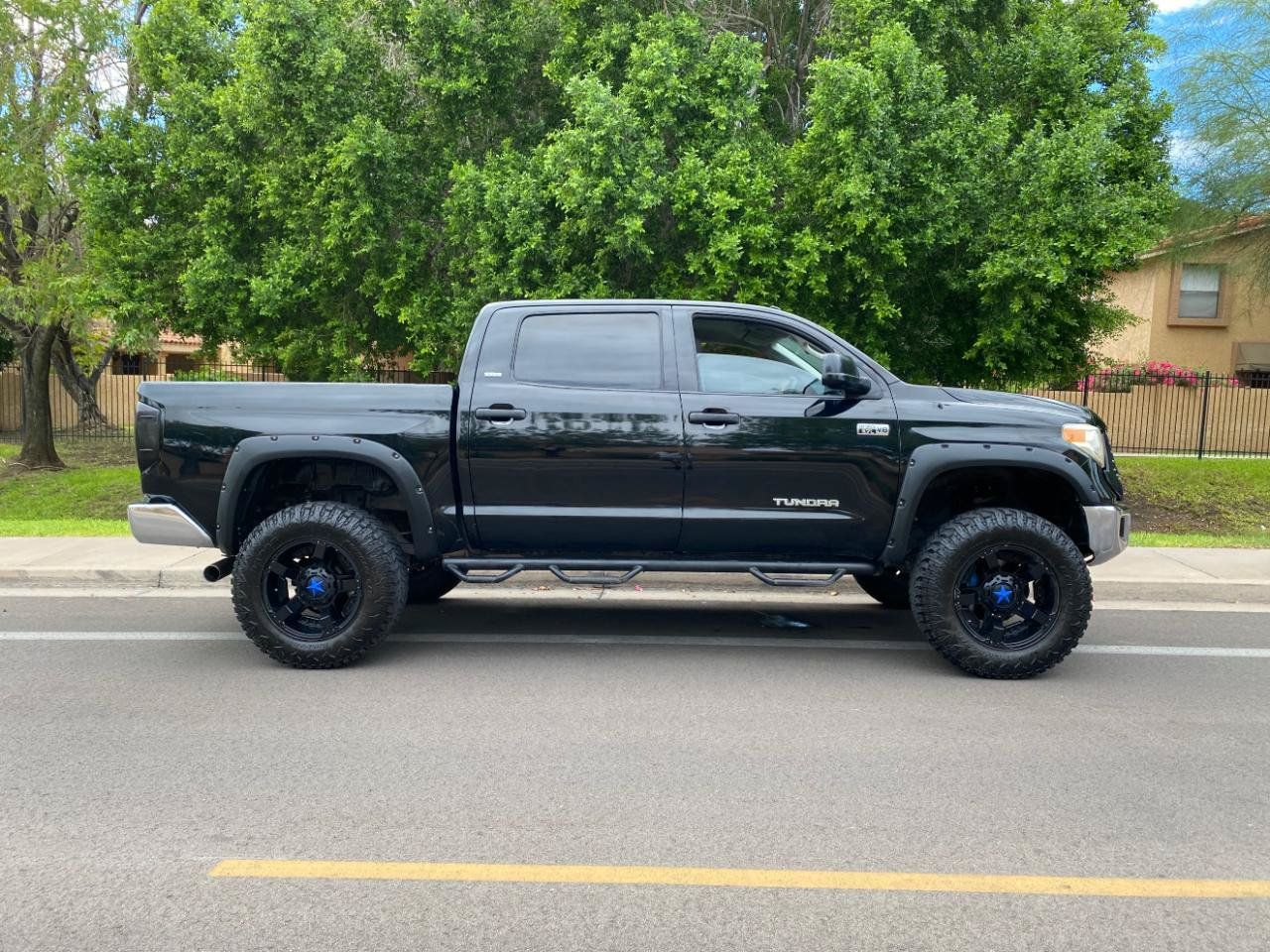 Used 2014 Toyota Tundra SR5 w/ SR5 Upgrade Package RWD image 8