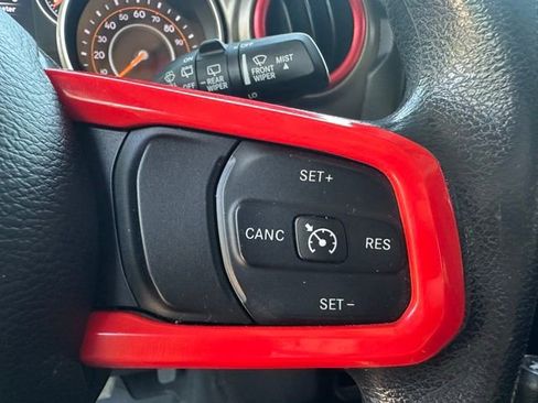 Used 2018 Jeep Wrangler Sport AWD/4WD image 19