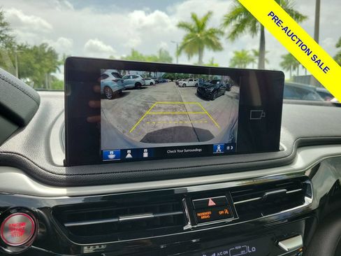 Used 2025 Acura MDX FWD image 29
