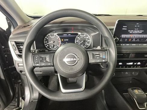 Used 2023 Nissan Rogue SV AWD/4WD image 15