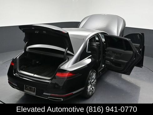 Used 2024 Genesis G90 3.5T AWD/4WD image 36