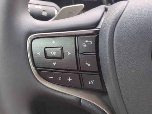 Certified 2025 Lexus ES 350 w/ Premium Package FWD image 22