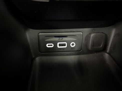 Certified 2023 GMC Terrain SLT w/ Tech Package image 35