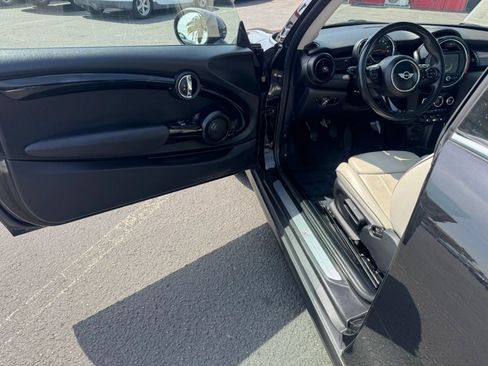 Used 2016 MINI Cooper S FWD image 19