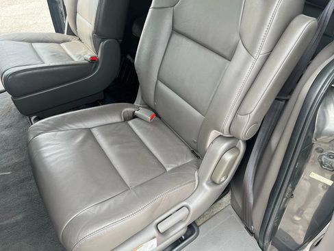 Used 2015 Honda Odyssey Touring Elite image 20