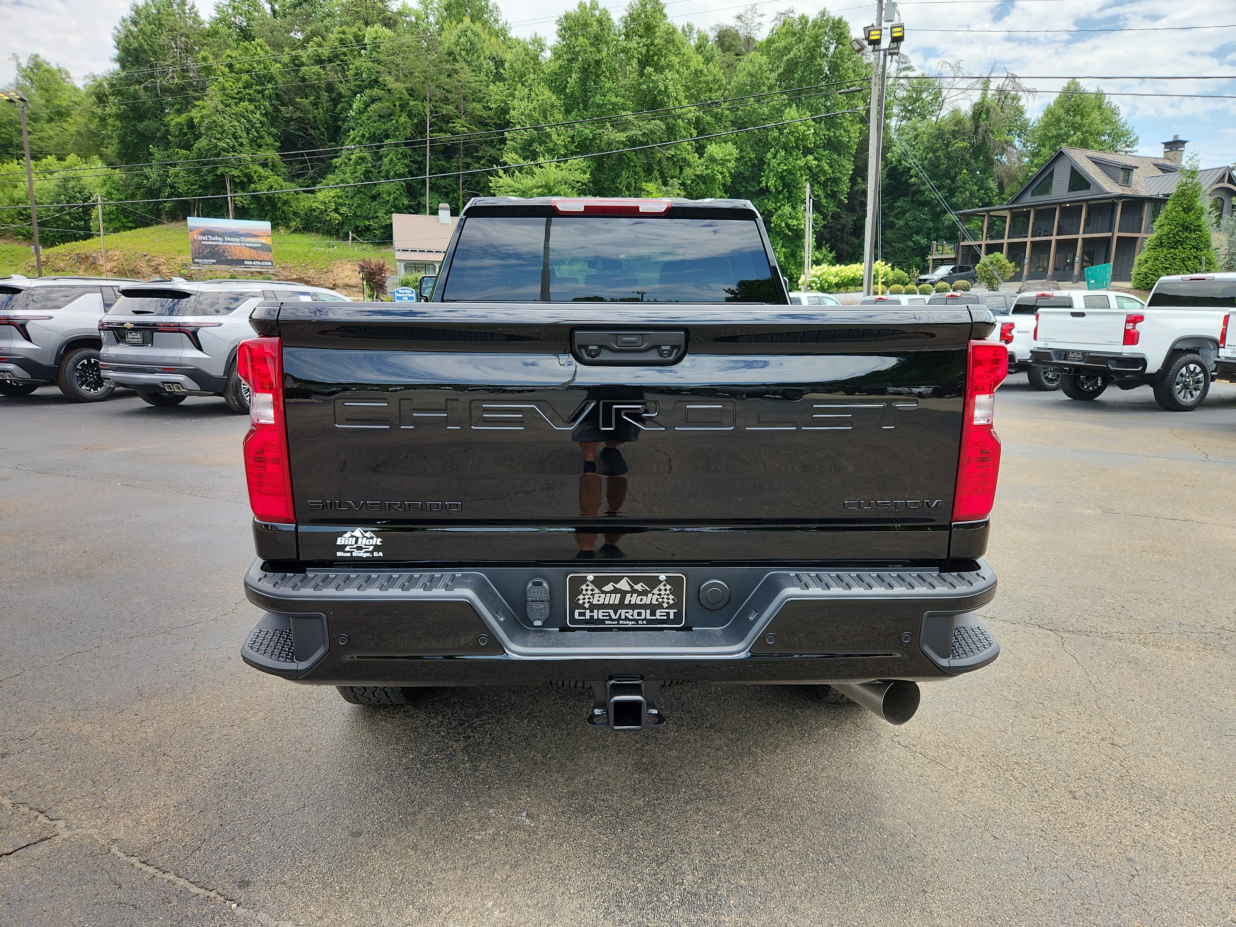 New 2026 Chevrolet Silverado 2500 Custom w/ Custom Value Package AWD/4WD image 3