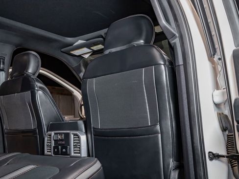 Used 2019 Ford F250 Platinum w/ Platinum Ultimate Package image 27