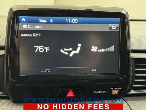 Used 2019 Hyundai Veloster 2.0 Premium FWD image 28