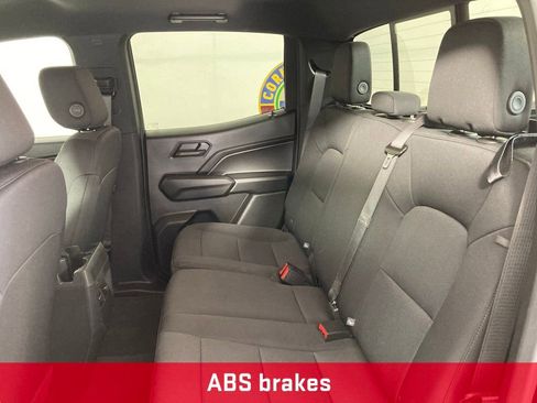 Used 2023 Chevrolet Colorado Trail Boss w/ Advanced Trailering Package image 18