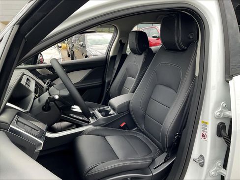 New 2023 Jaguar I-PACE HSE image 11