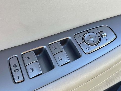 Used 2021 Hyundai Palisade SEL w/ Premium Package image 25