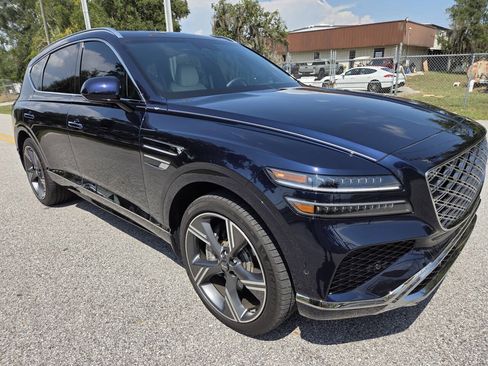 Used 2025 Genesis GV80 3.5T Prestige AWD/4WD image 2