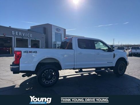 Used 2017 Ford F350 Lariat AWD/4WD image 11