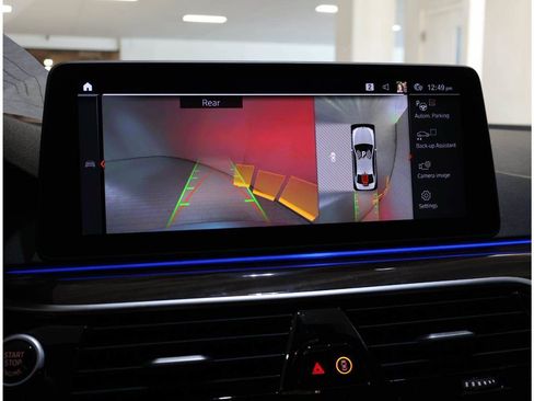 Used 2021 BMW 530i w/ Executive Package RWD image 20