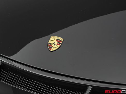 Used 2010 Porsche 911 GT3 RS RWD image 11