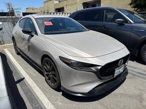 Certified 2025 MAZDA MAZDA3 Hatchback w/ Appearance Package AWD/4WD image 2