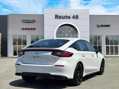 Used 2024 Honda Civic Sport image 5