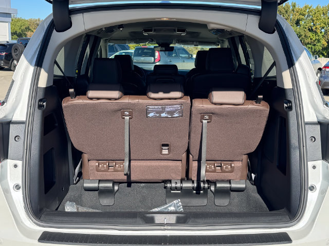 New 2027 Honda Odyssey Touring image 12
