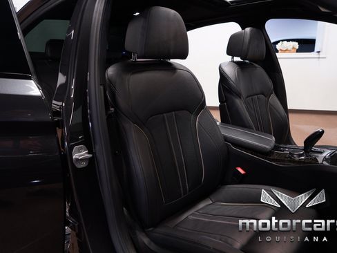 Used 2019 BMW 540i w/ M Sport Package RWD image 31
