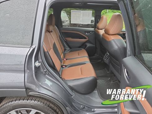 Used 2026 Subaru Forester Touring AWD/4WD image 17