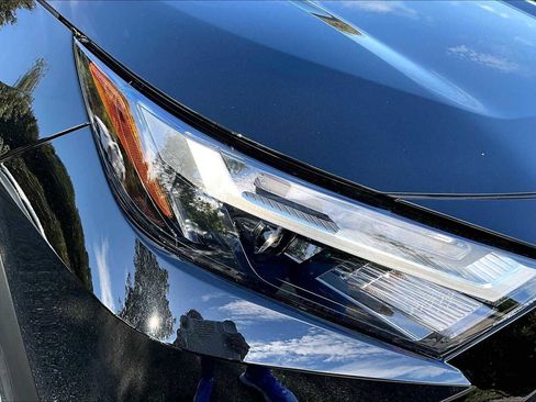 New 2025 Toyota RAV4 XLE image 13