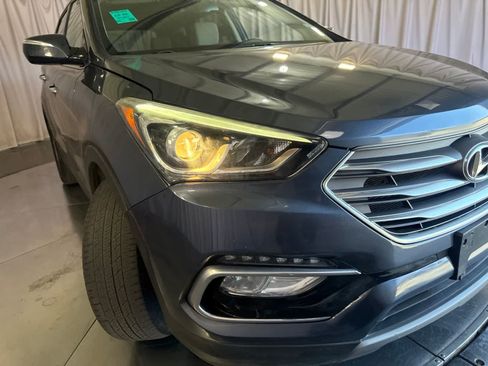 Used 2018 Hyundai Santa Fe Sport w/ 2.4L Value Package 02 FWD image 9