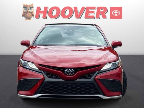 Used 2023 Toyota Camry XSE FWD image 3