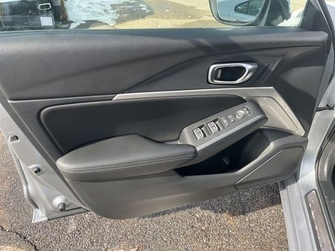 Used 2023 Acura Integra A-Spec image 18