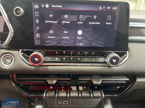 Used 2023 GMC Canyon Elevation w/ Elevation Premium Package image 13