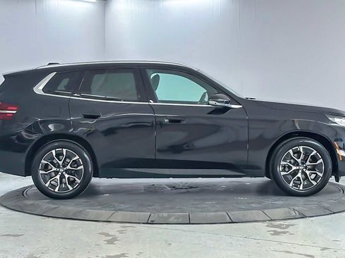 Used 2025 BMW X3 xDrive30i w/ Premium Package image 8