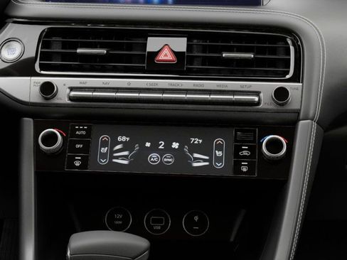 New 2026 Genesis G70 2.5T image 15