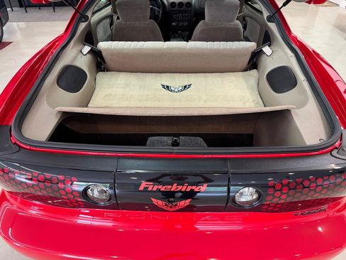 Used 2000 Pontiac Firebird Formula RWD image 22