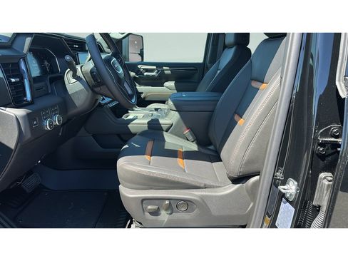 New 2026 GMC Sierra 2500 AT4 AWD/4WD image 11