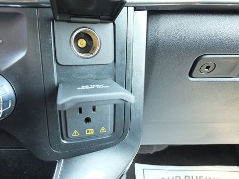 Used 2022 Ford F150 XLT w/ Equipment Group 302A High AWD/4WD image 27